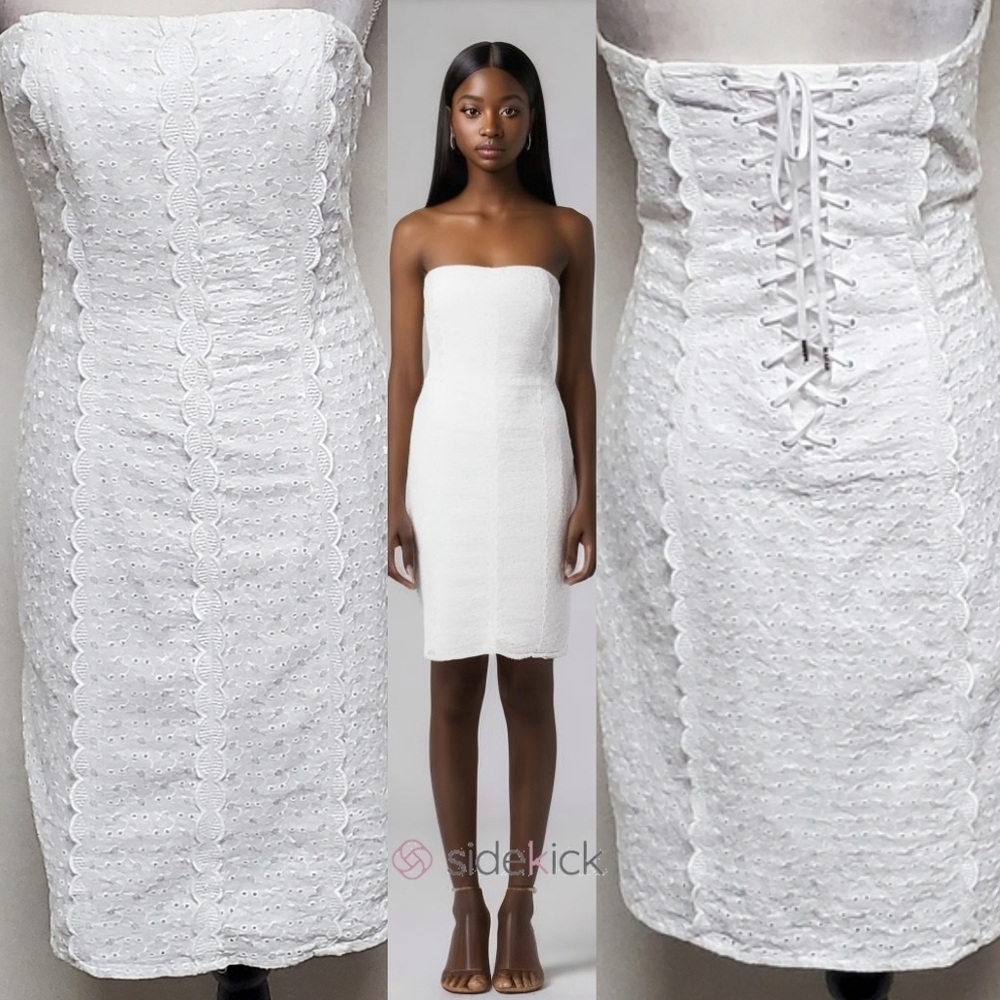 Betsey Johnson 90s Vintage White Scalloped Lace Lace-up Strapless Bustier Dress